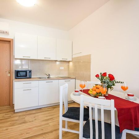 Apartman Ana, Metković Екстериор снимка