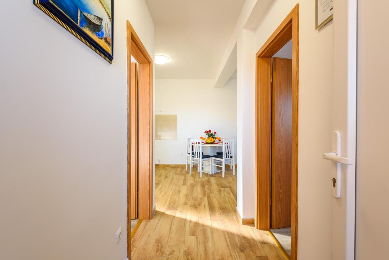 Apartman Ana, Metković Екстериор снимка