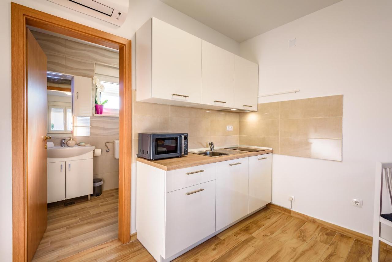 Apartman Ana, Metković Екстериор снимка
